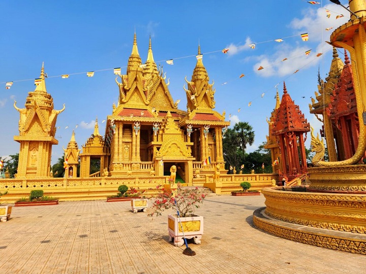 Chùa Phú Giao, Sóc Trăng